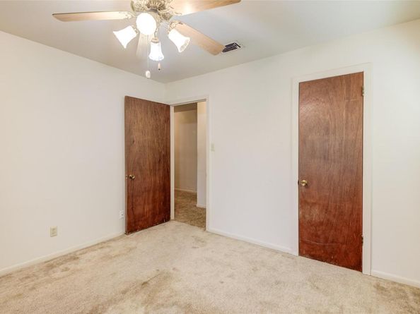 2502 Greenlawn PKWY, Austin TX 78757
