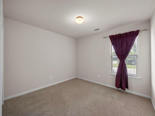 2801 Stirrup CV, Leander TX 78641