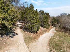 1411 Gracy Farms LN 118, Austin TX 78758