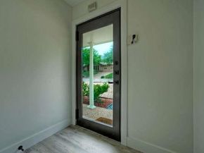 8005 Northforest DR, Austin TX 78759