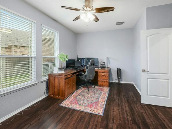 1228 Brenham LN, Leander TX 78641