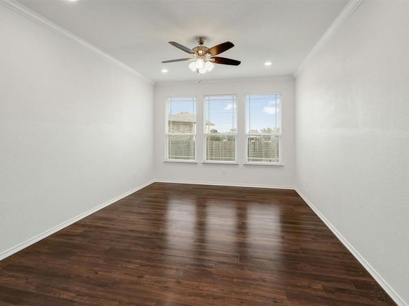 1228 Brenham LN, Leander TX 78641