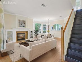 12401 Los Indios TRL 5, Austin TX 78729