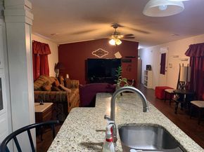 6921 Bennett Ave, Austin TX 78752