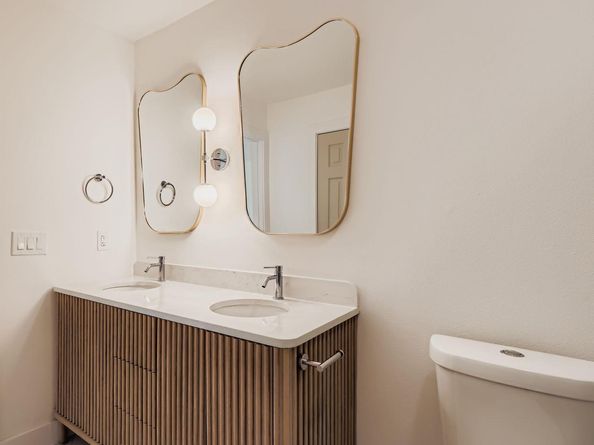 10407 Robinwood CIR, Austin TX 78758