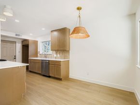 10407 Robinwood CIR, Austin TX 78758