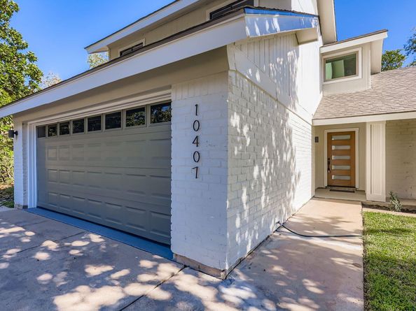 10407 Robinwood CIR, Austin TX 78758