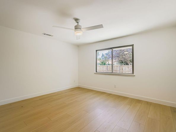 10407 Robinwood CIR, Austin TX 78758