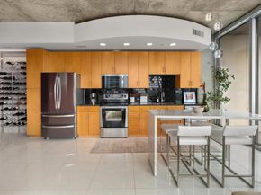360 Nueces ST 3602, Austin TX 78701
