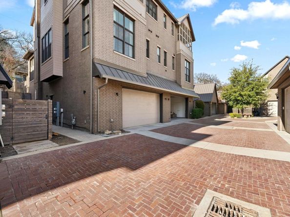 617 Harthan ST, Austin TX 78703
