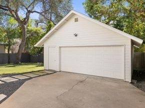 2103 Bowman Ave, Austin TX 78703