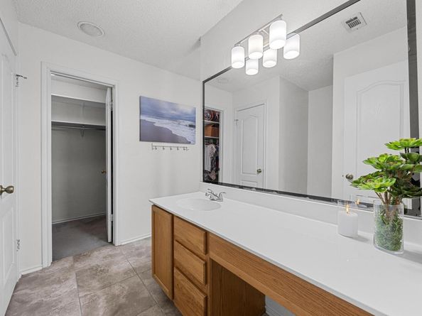 4325 Dos Cabezas DR, Austin TX 78749