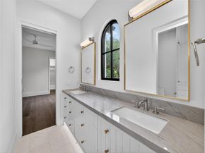 5 Scott Crescent, Austin TX 78703