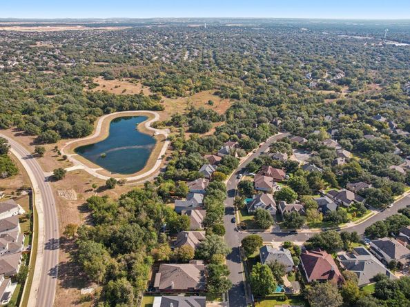 3219 Ash Glen LN, Round Rock TX 78681