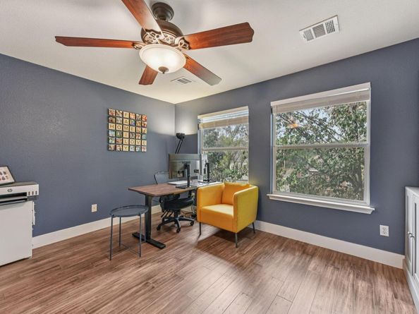 3219 Ash Glen LN, Round Rock TX 78681