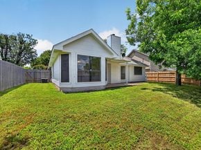 1222 Ivybridge DR, Pflugerville TX 78660