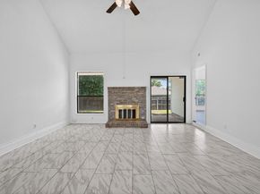 1222 Ivybridge DR, Pflugerville TX 78660