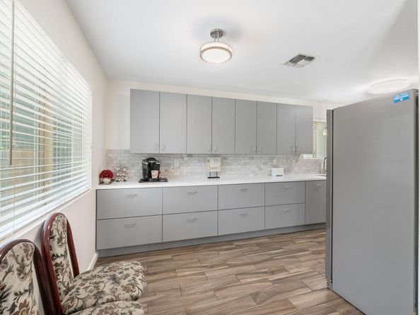 2006 Heathwood CIR, Round Rock TX 78664