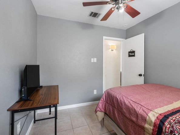 2006 Heathwood CIR, Round Rock TX 78664