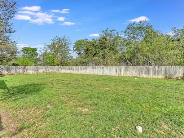 1306 Daytona DR, Austin TX 78733