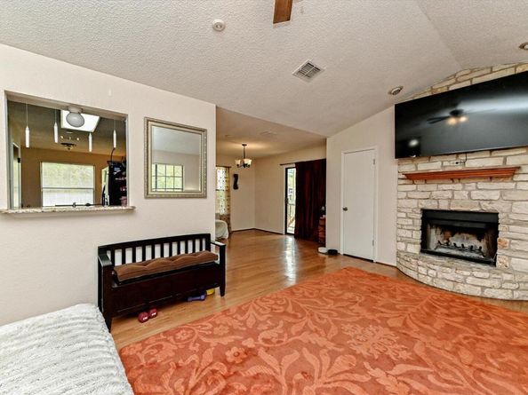1306 Daytona DR, Austin TX 78733