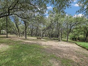 524 Highland Spring LN, Georgetown TX 78633