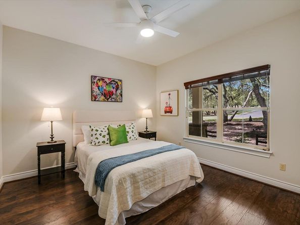524 Highland Spring LN, Georgetown TX 78633
