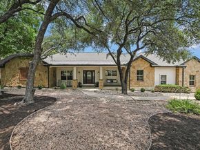 524 Highland Spring LN, Georgetown TX 78633