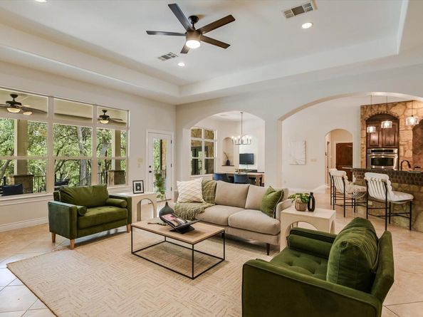 524 Highland Spring LN, Georgetown TX 78633