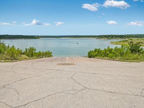 524 Highland Spring LN, Georgetown TX 78633
