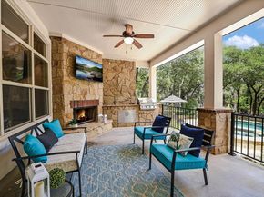 524 Highland Spring LN, Georgetown TX 78633