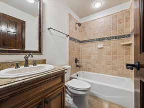11805 Ranchview CT, Austin TX 78732