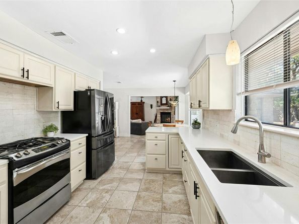 6906 Bayridge TER, Austin TX 78759