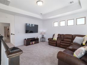 102 Fortuna Ct, Liberty Hill TX 78642