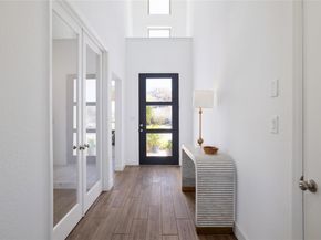 102 Fortuna Ct, Liberty Hill TX 78642