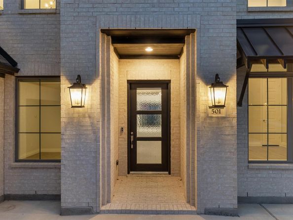 501 Sierra Lisa CV, Liberty Hill TX 78642