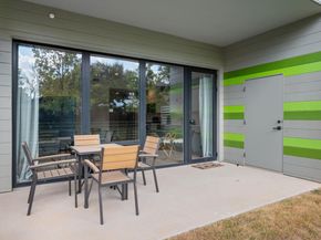 4004 Banister LN 115, Austin TX 78704