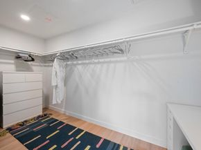 4004 Banister LN 115, Austin TX 78704
