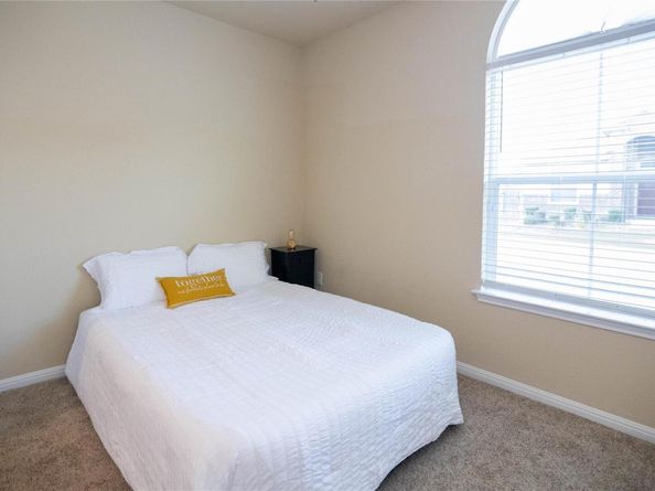 1501 Gropius LN 30B, Pflugerville TX 78660