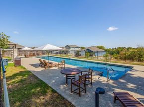 1501 Gropius LN 30B, Pflugerville TX 78660