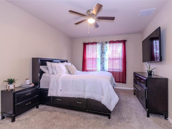 1501 Gropius LN 30B, Pflugerville TX 78660