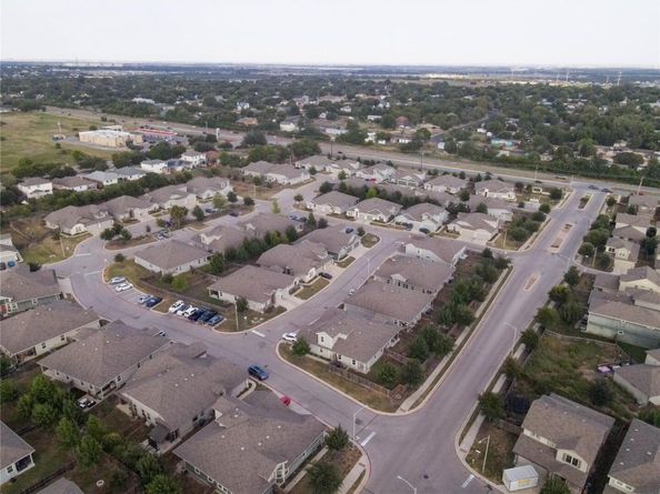 1501 Gropius LN 30B, Pflugerville TX 78660