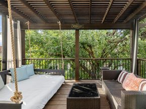 5 Valhalla CT, Austin TX 78738