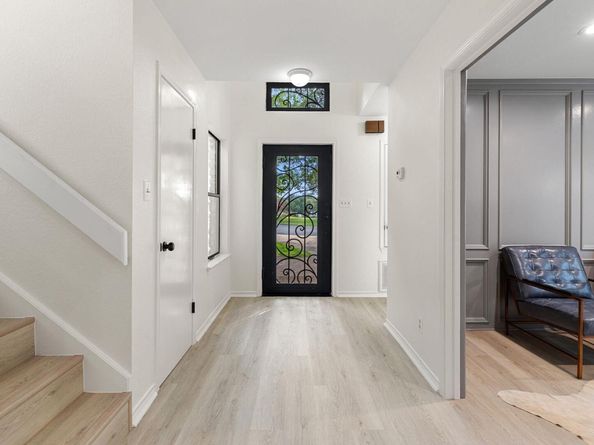 5 Valhalla CT, Austin TX 78738