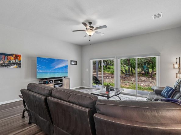 2701 Warren CV, Lago Vista TX 78645