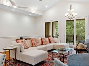 2305 Barton Creek BLVD 36, Austin TX 78735
