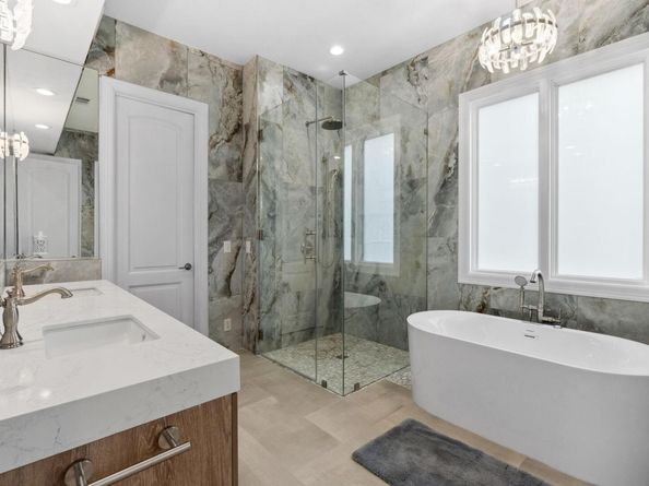 2305 Barton Creek BLVD 36, Austin TX 78735