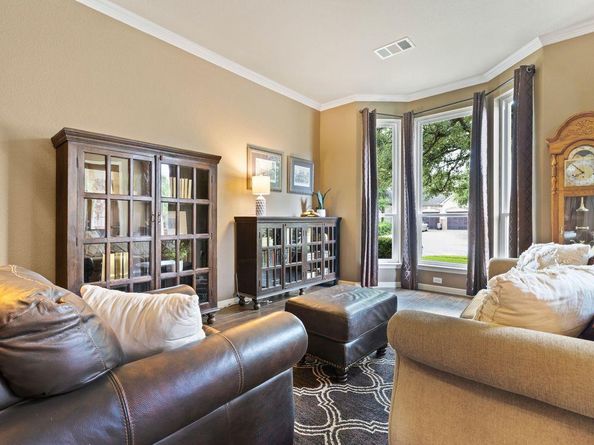 1613 Westend PL, Round Rock TX 78681