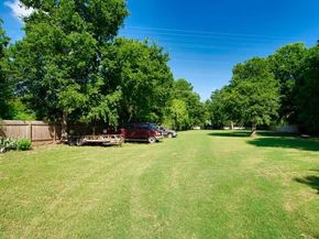 1104 Perry RD, Austin TX 78721