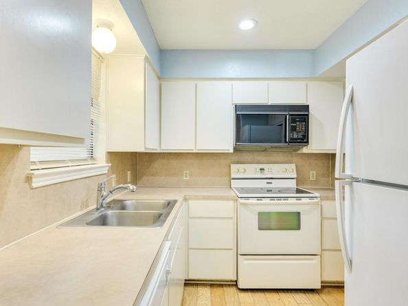 9226 Jollyville RD 132, Austin TX 78759